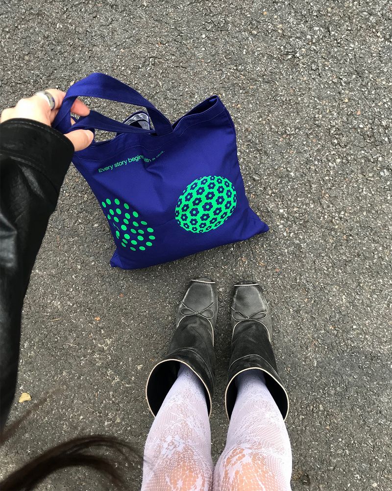 Dot Bag 01 (Cosmic Indigo)