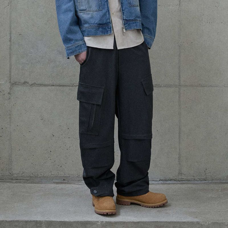 GUBIN(グビン)の「スラックスカーゴパンツ - グレー(パンツ)」