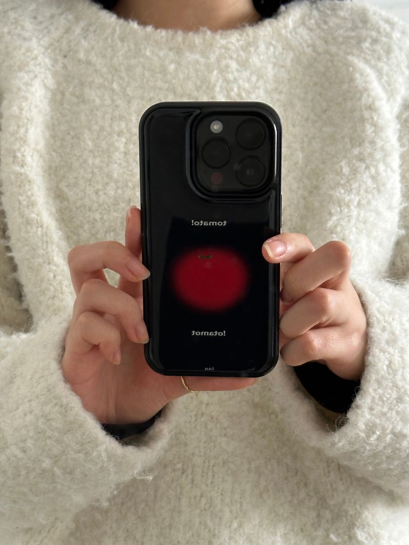 ovethings(オブシング)の「tomato! black case (epoxy)(Smartphone Accessories)」