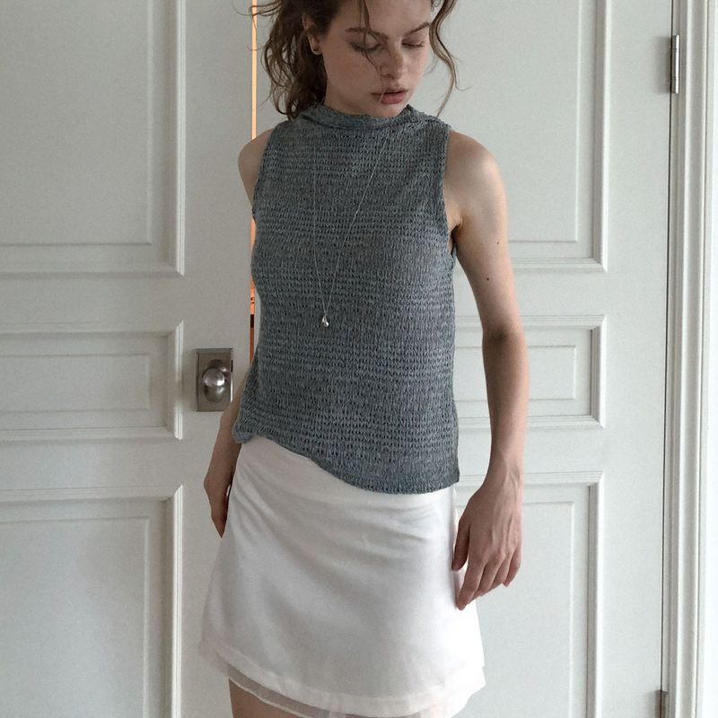 Elrocio neck vest (gray)