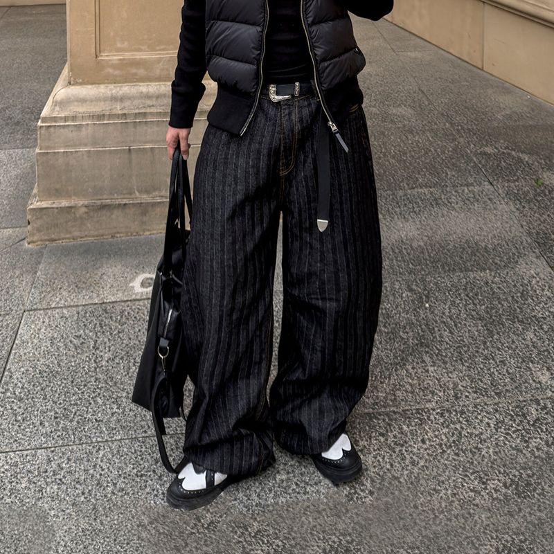 Herringbone Curved Denim Pants