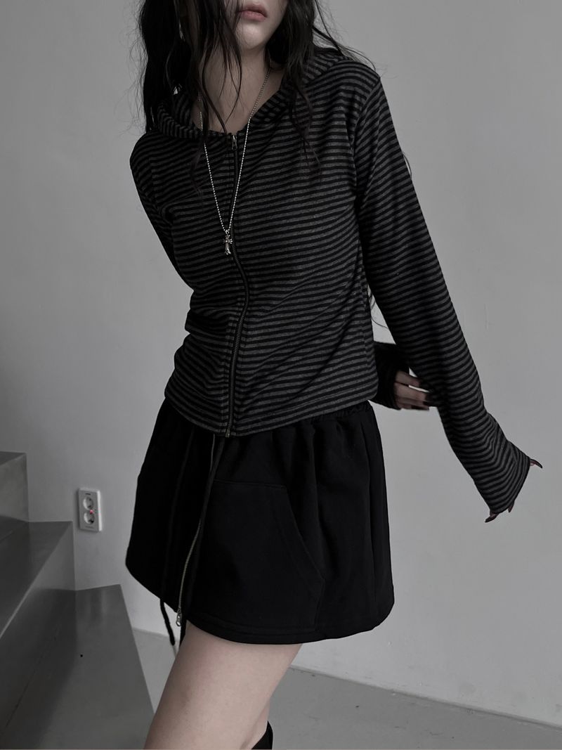 stripe boa hood zip-up