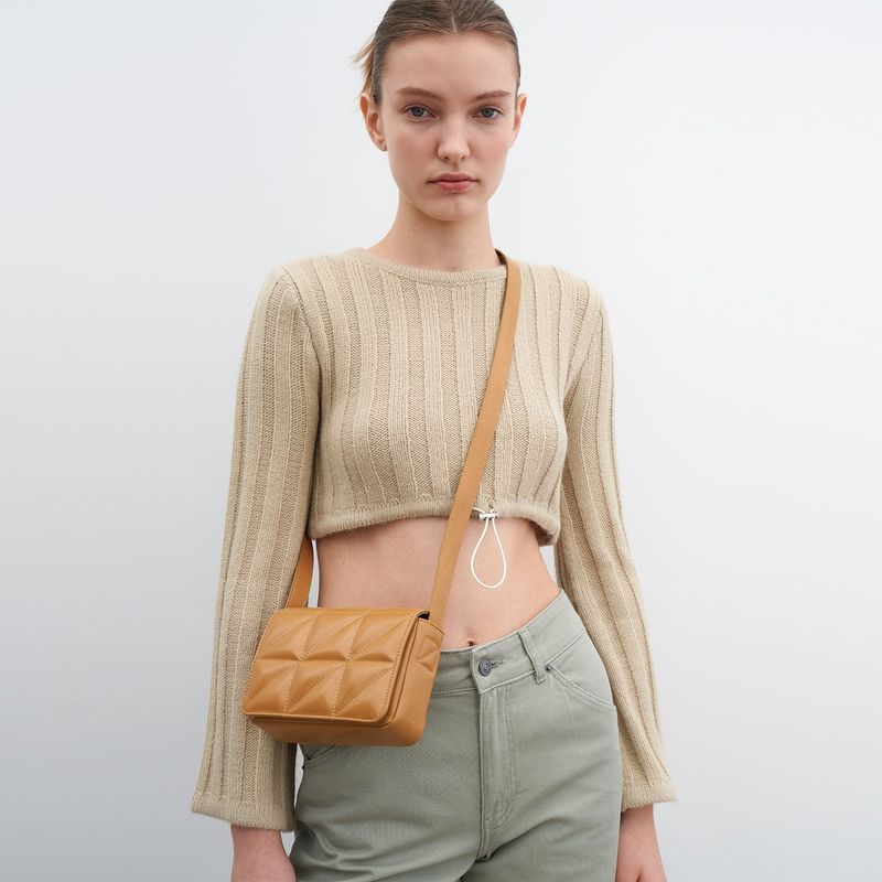 MUNIER（ミュニエ）の「QUILTED FLAP BAG MINI_LATTE（Bags）」