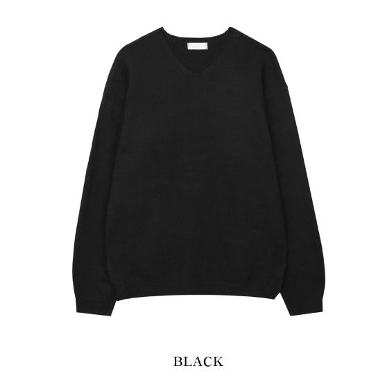 Modi loose fit v-neck knit