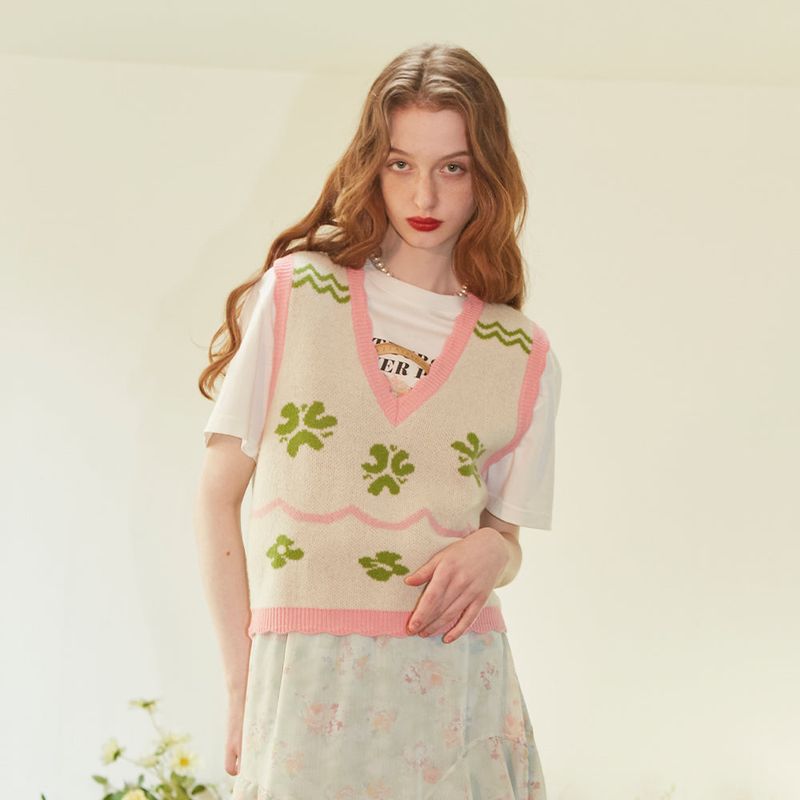 VITALSIGN（バイタルサイン）の「Flower Pattern Merino Wool Knit Vest (Yellow Green)（Tops）」