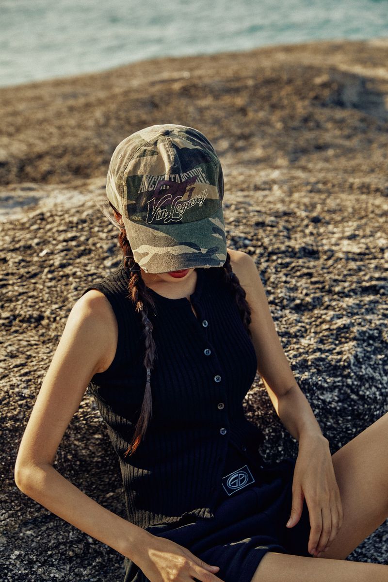 GUBIN（グビン）の「LETTERING LAYER CAMO BALL CAP（Hats）」
