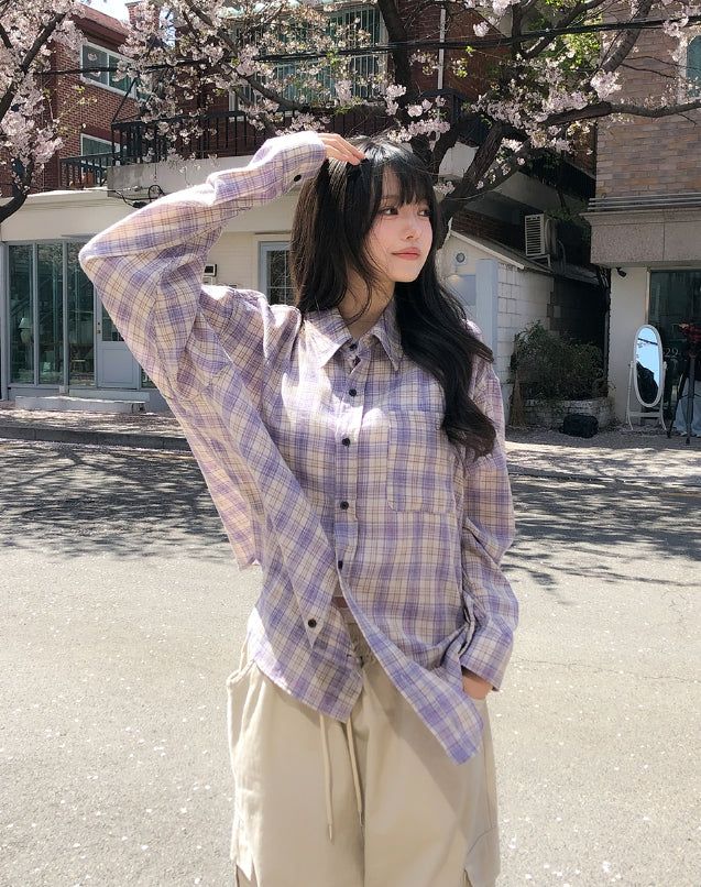 ULAN（ユレン）の「ハニ サマールーズフィットチェックシャツ（トップス）」