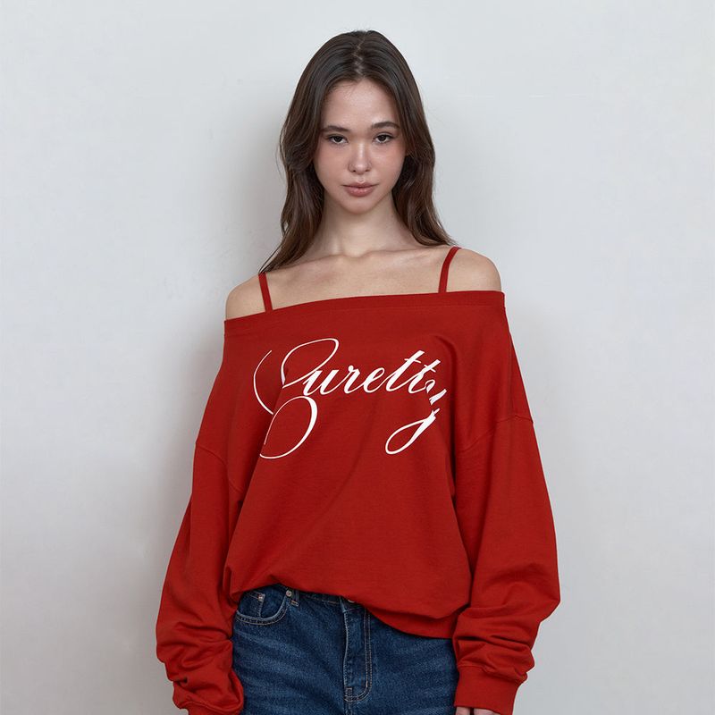 Curetty（キュリティ）の「C ロゴグラフィックオフショルダースウェットシャツ_レッド（トップス）」