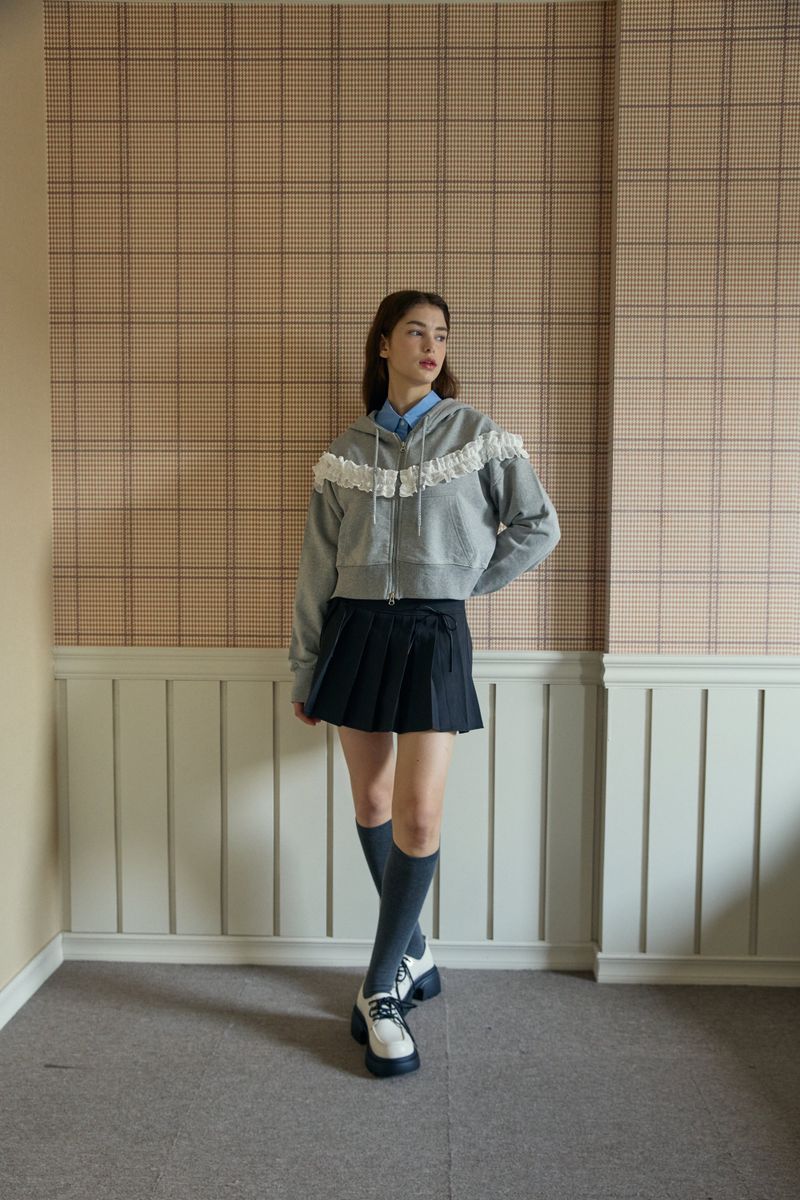 FRILL HOODED ZIP UP (2 COLORS)