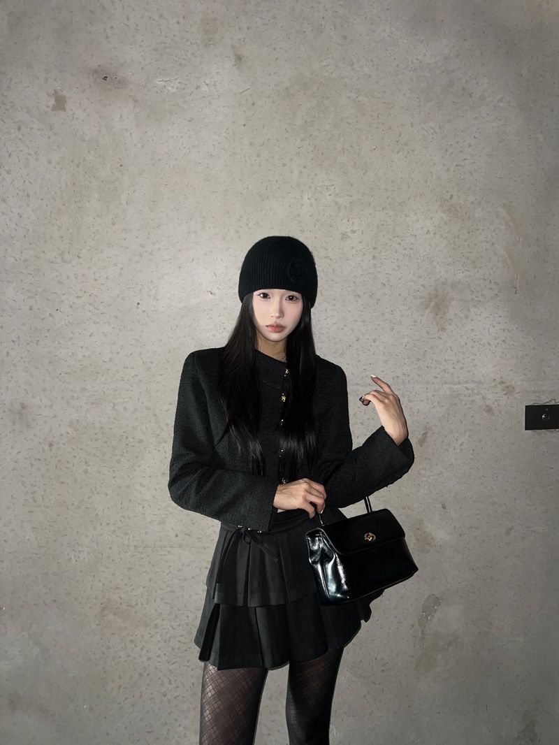 Janne Square Classic Medium Hand & Cross Bag (3 colors)