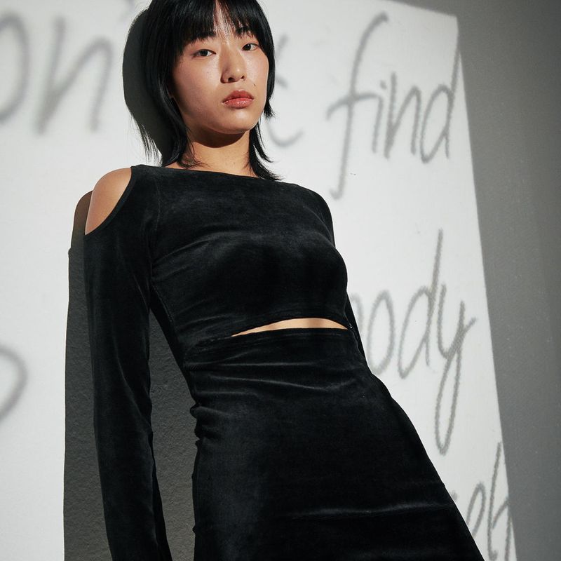 C CUT-OUT DRESS_BLACK