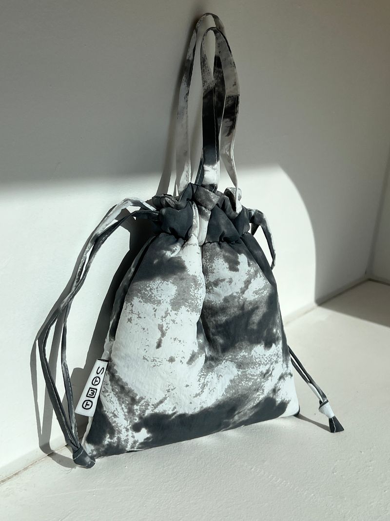 Strap string pouch-tie-dye