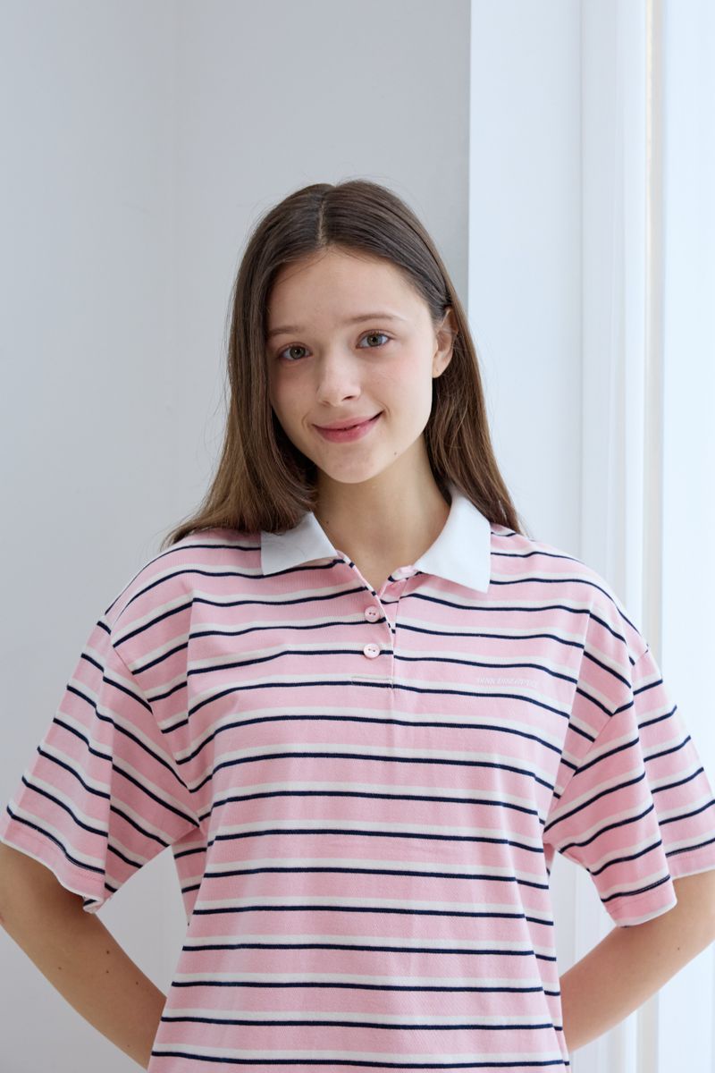 PINK PINEAPPLE（ピンクパイナップル）の「MULTI STRIPE COLLAR HALF T-SHIRT（Tops）」