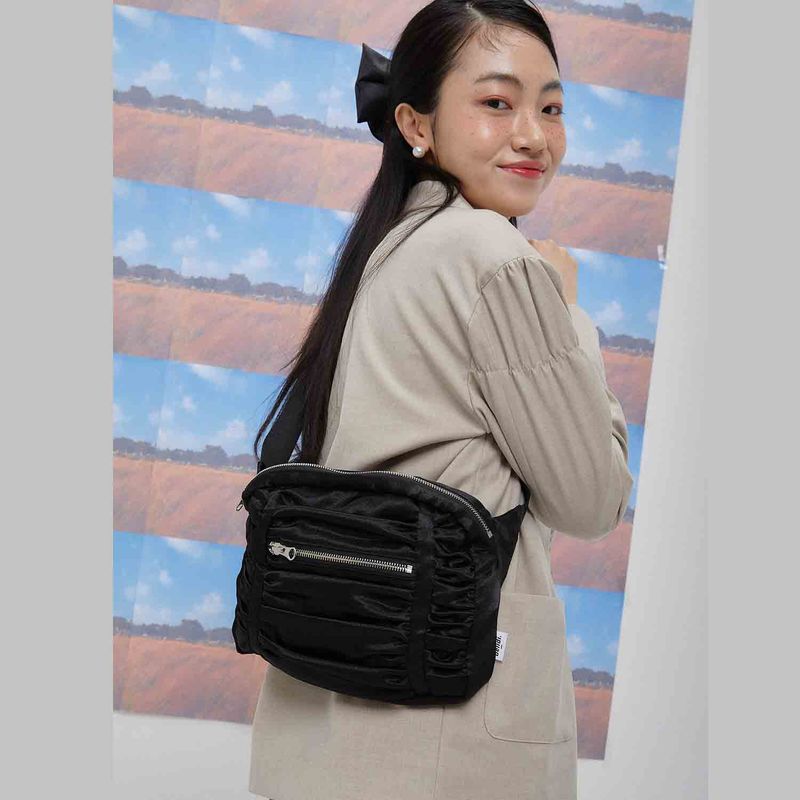 Luna shirring cross baga (black)