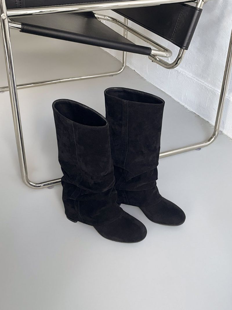 Suede shirring warmer boots