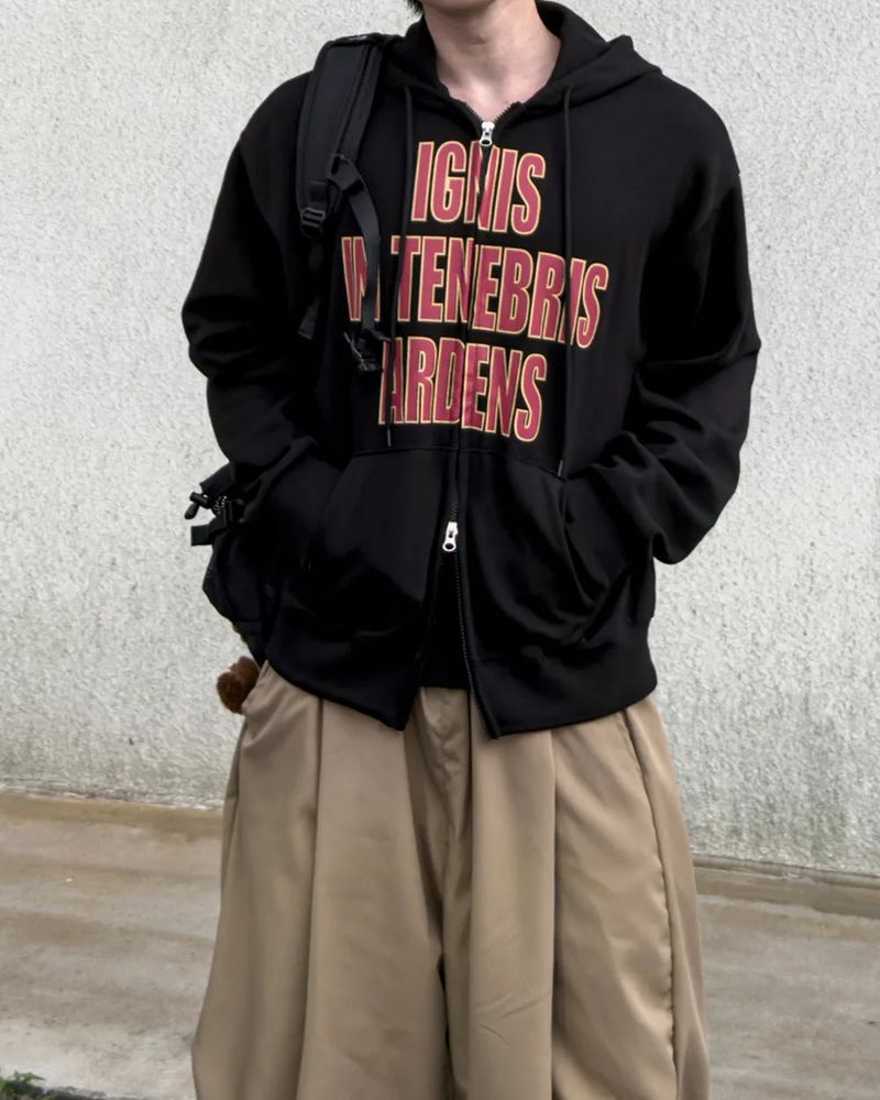 Ignel Lettering Crop Hoodie Zip-Up