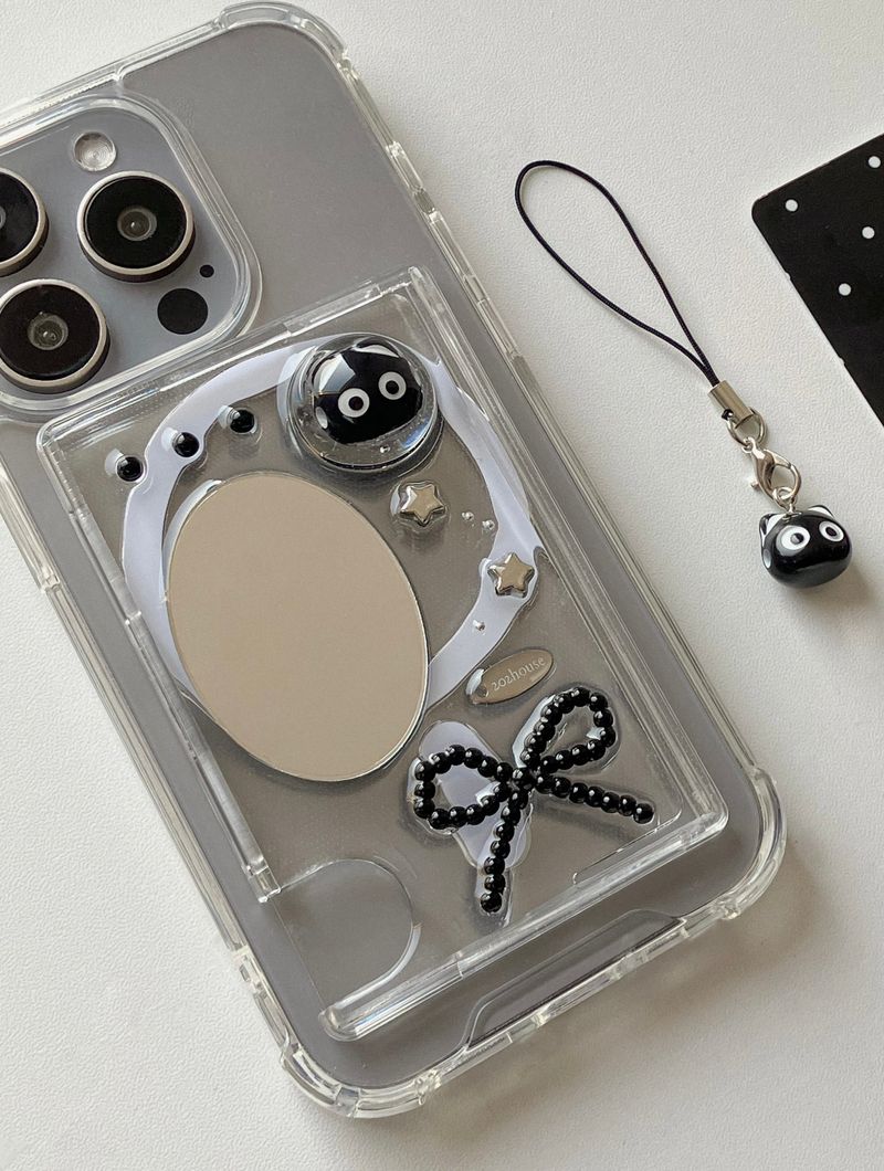 Cat's Dressing Table MacSafe Card Wallet