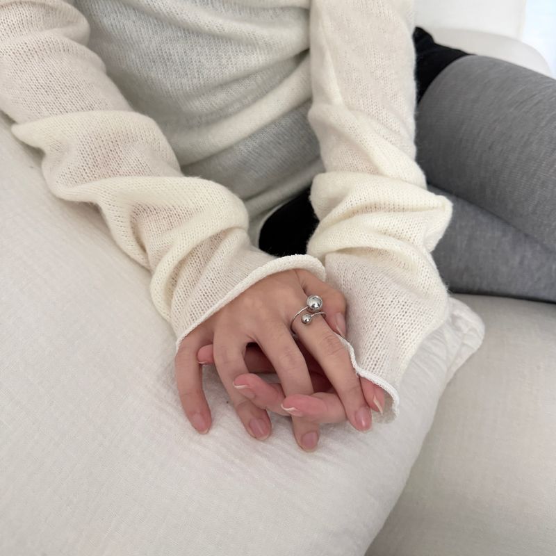 Silver Ball Twist Ring
