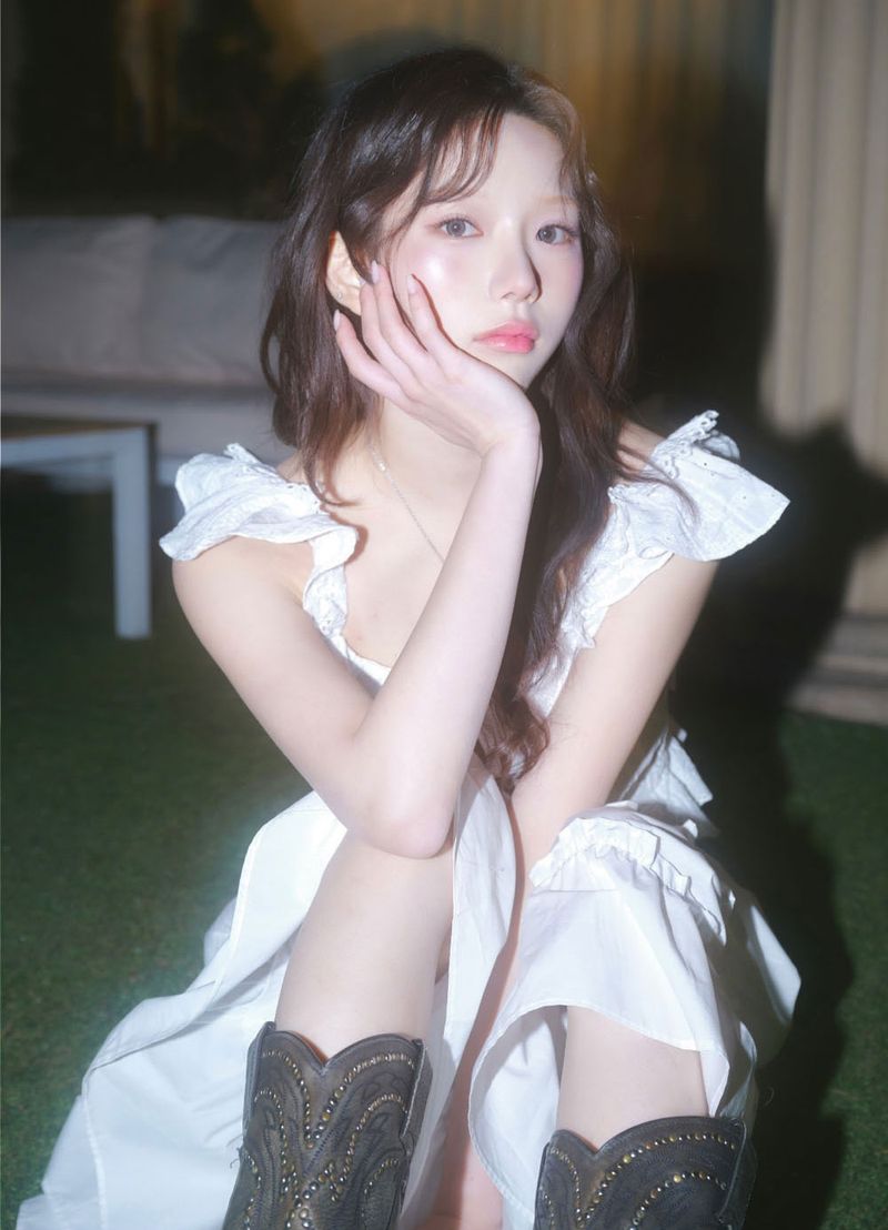 Pure Lace Frill Long Skirt
