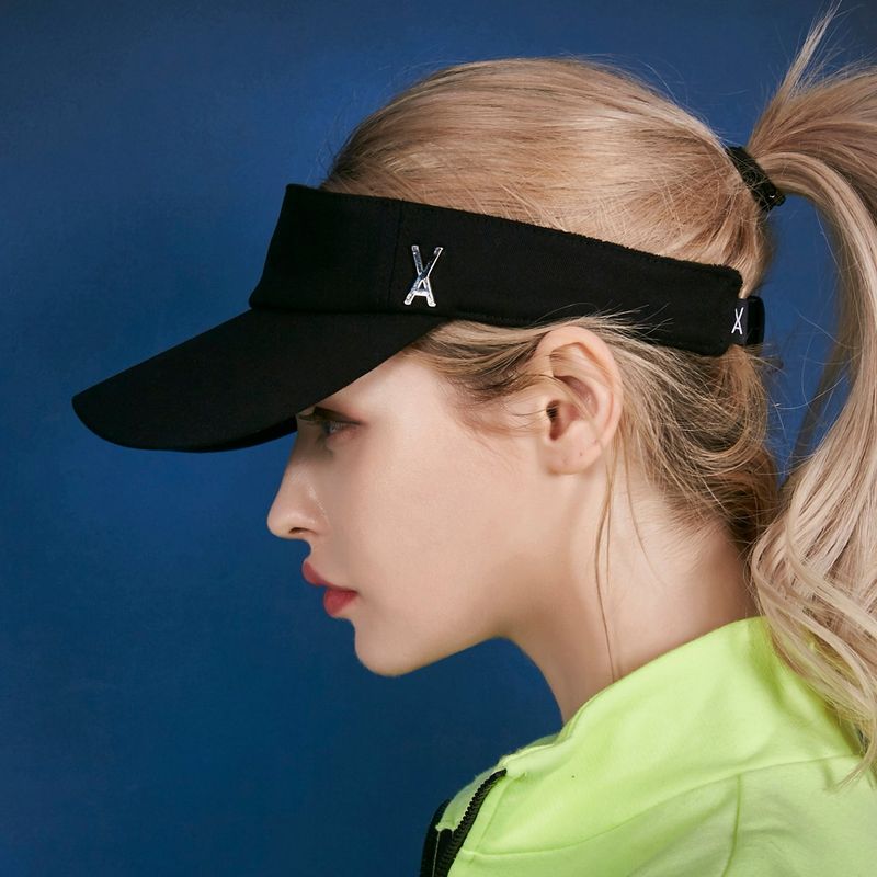 VARZAR（バザール）の「Stud logo over fit sun-visor cap Black（Hats）」
