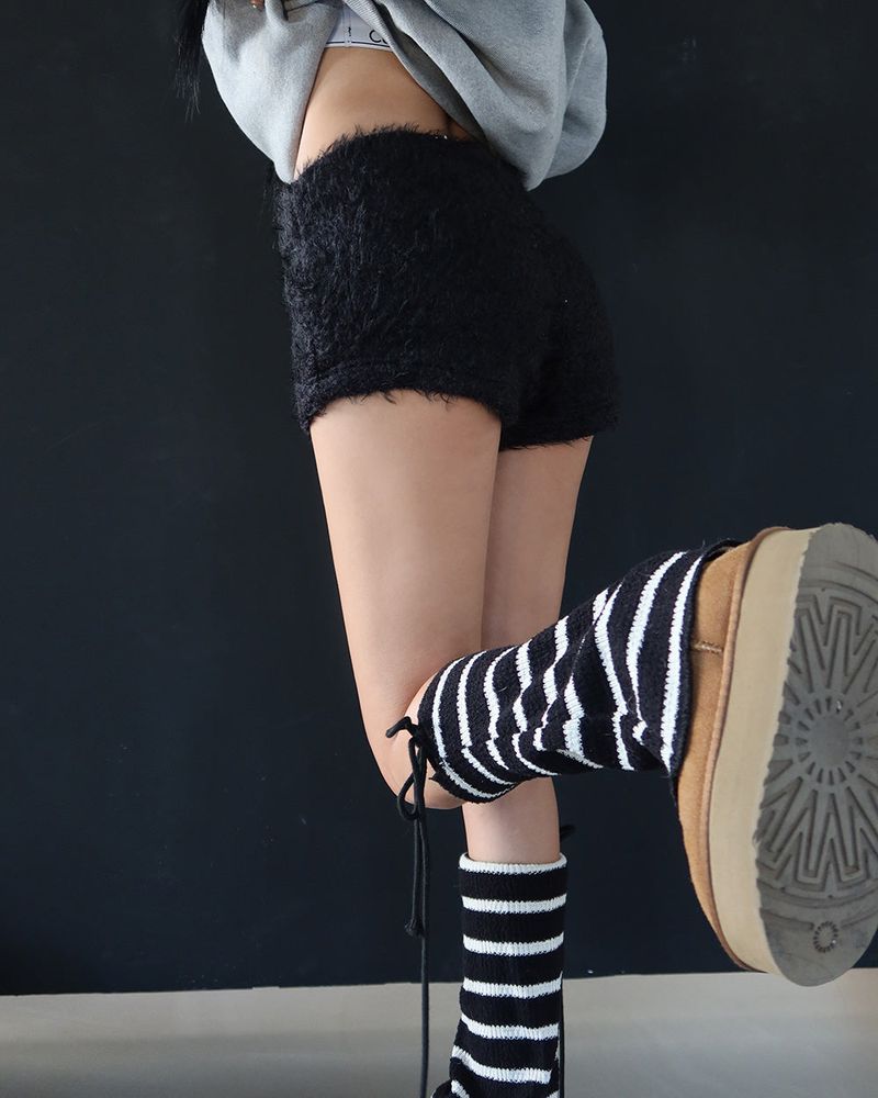 woolen fur shorts