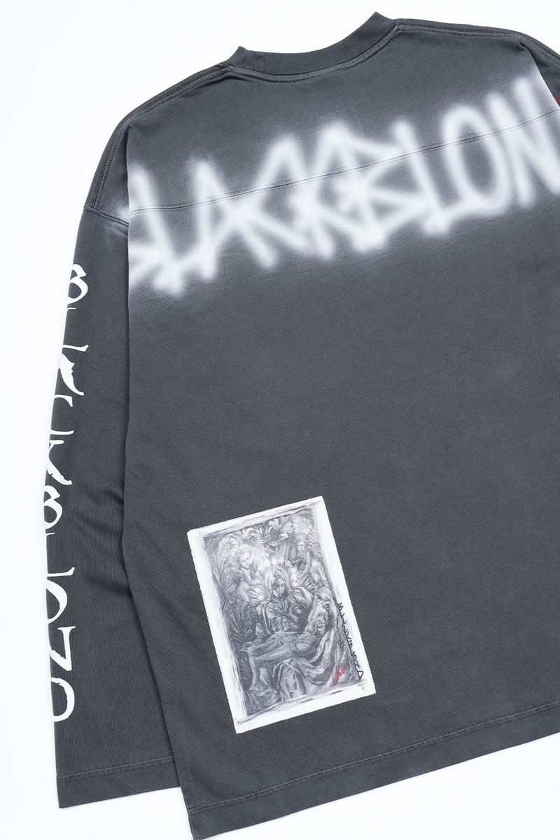 カオスワッペンピグメントロングTシャツ(チャコール)