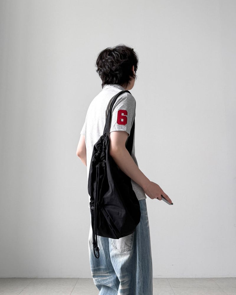 Maive Half Collar T-Shirt