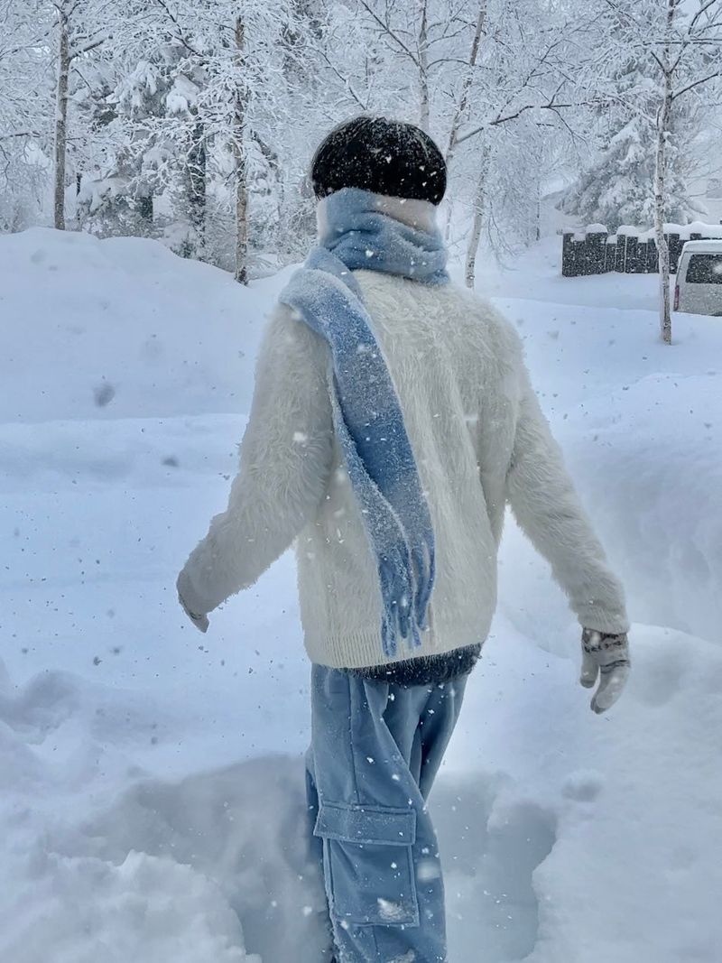Snowflake long check muffler
