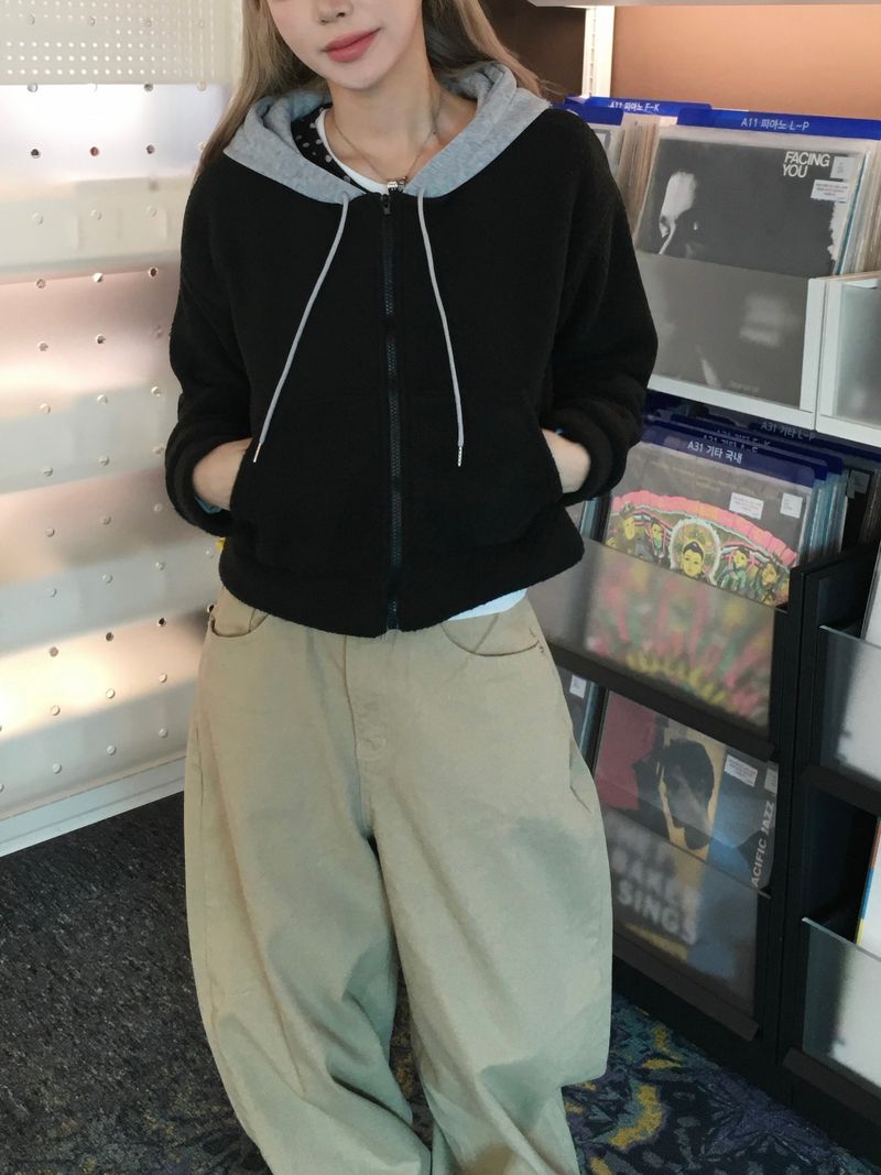 Beary Color Block Crop Hoodie (2c)