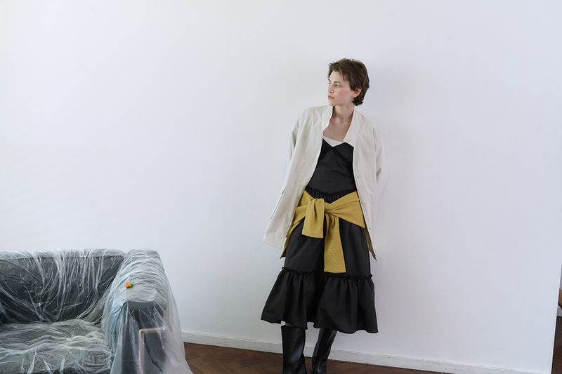 Silly frill dress_check