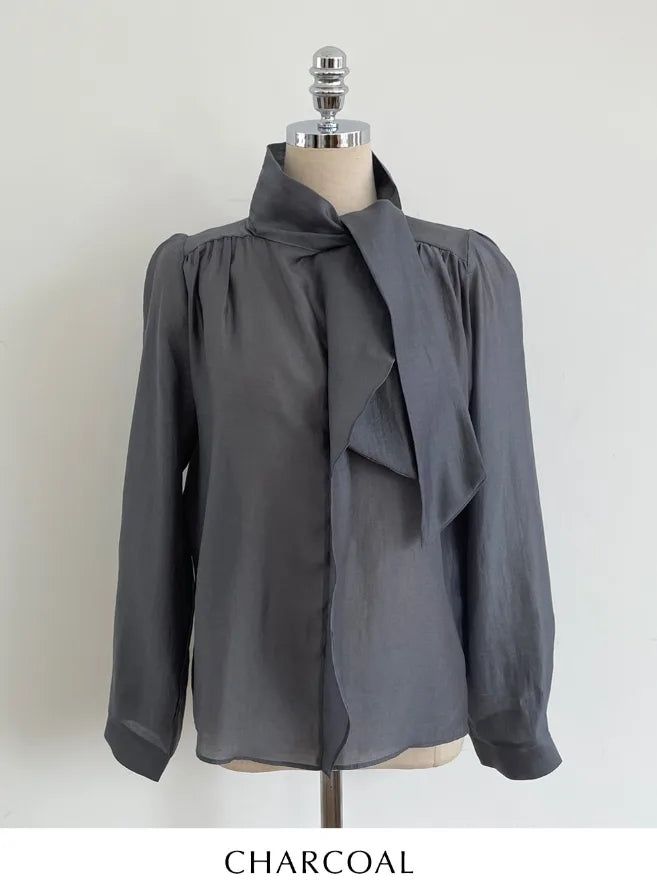 Desha Ruffle Tie Puff Blouse