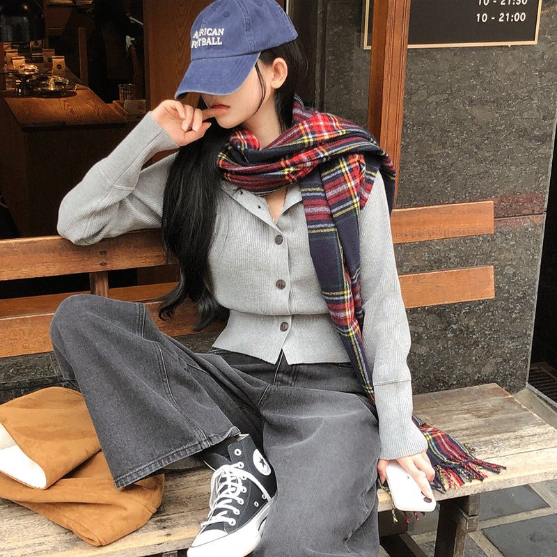 [BELLIDE MADE] semi-high-neck knit cardigan