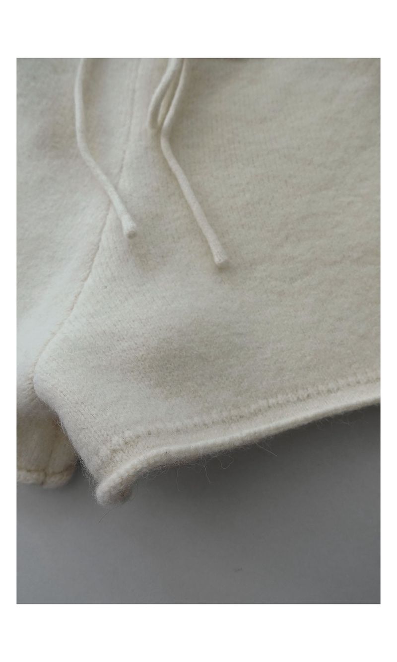 most knit shorts (3C)