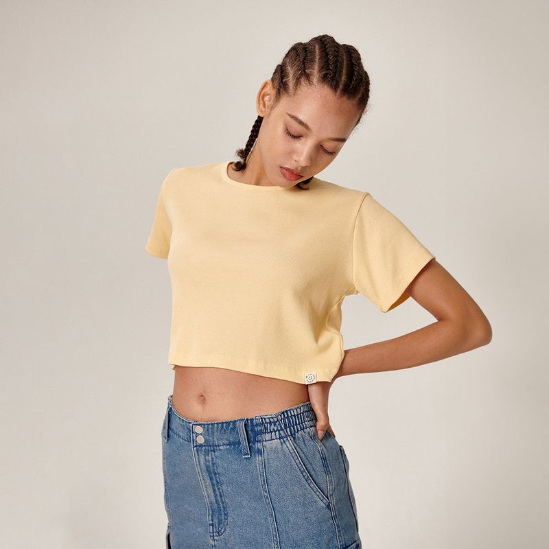 Flatwave in Seoul（フラットウェーブ イン ソウル）の「サマルクロップTシャツ Yellow（トップス）」