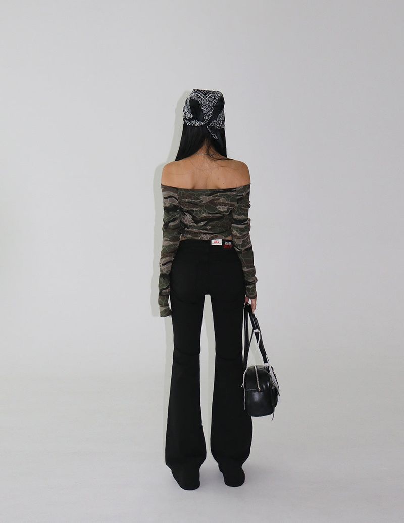 Pelvic Shirring Low-rise Bootcut Pants