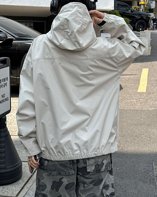 Tope Multi Pocket Windbreaker