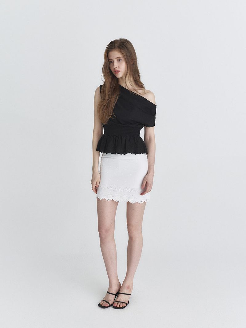 Drape lace blouse (Black)