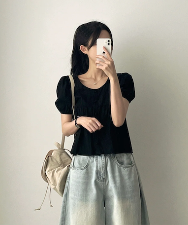 Bert Puff Sleeve Short Sleeve Blouse