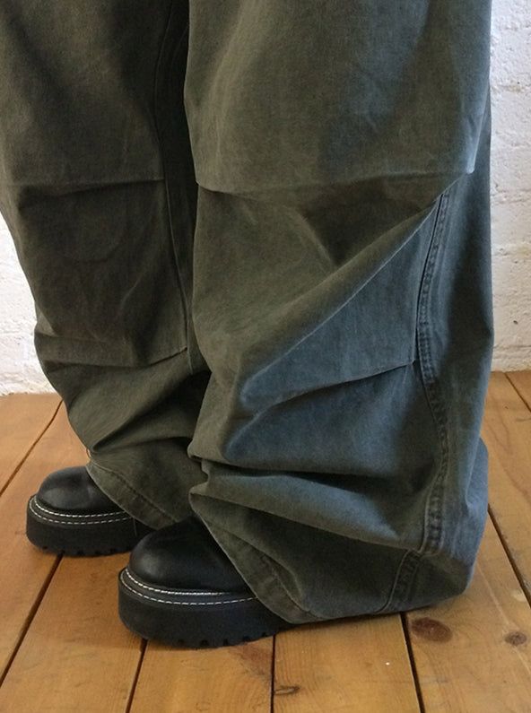 Nako String Pintuck Pocket Washing Wide Pants