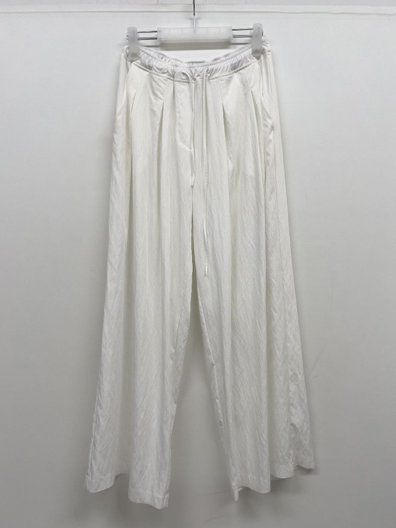 End Two-Tuck Nylon Banding Wide Pants
