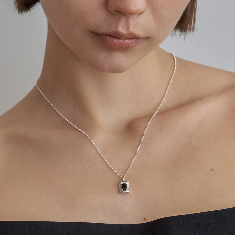 FLIT(フィリット)の「SAND DUNE STONE NECKLACE (ONYX) (SILVER)(Accessories)」