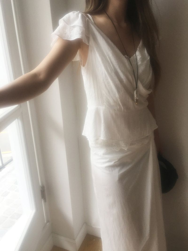 Dining wrap frill blouse