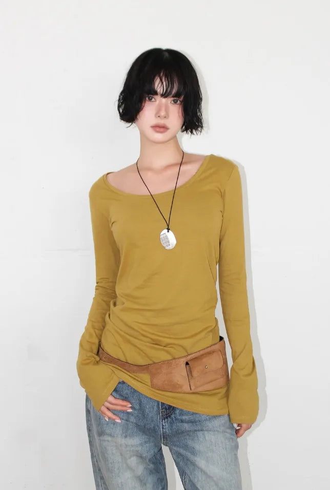 U-NECK SLIM LONGSLEEVE