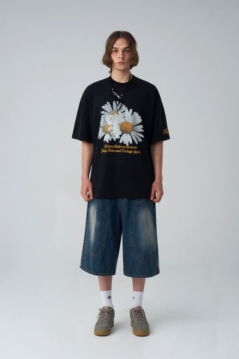 Flower Point Short-sleeved