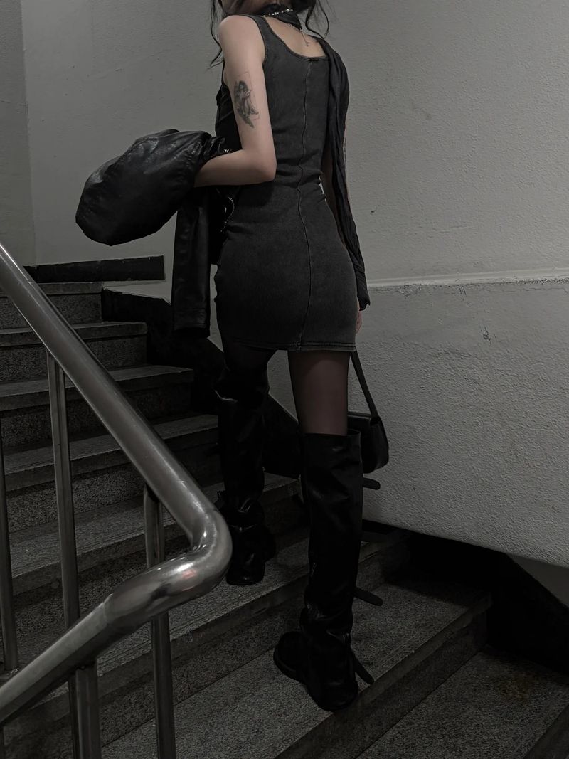 pigment pocket one-piece