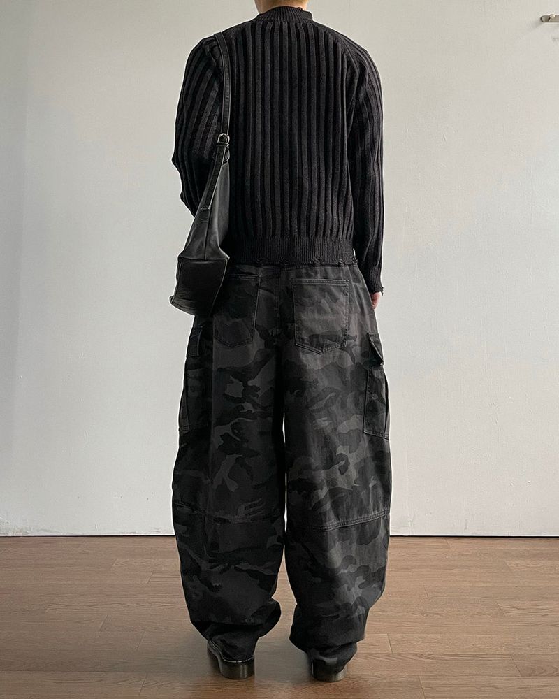 Frame Damage Knit Zip-up