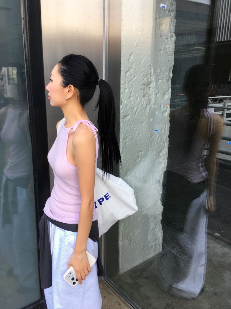 Chihiro Halter Sleeveless