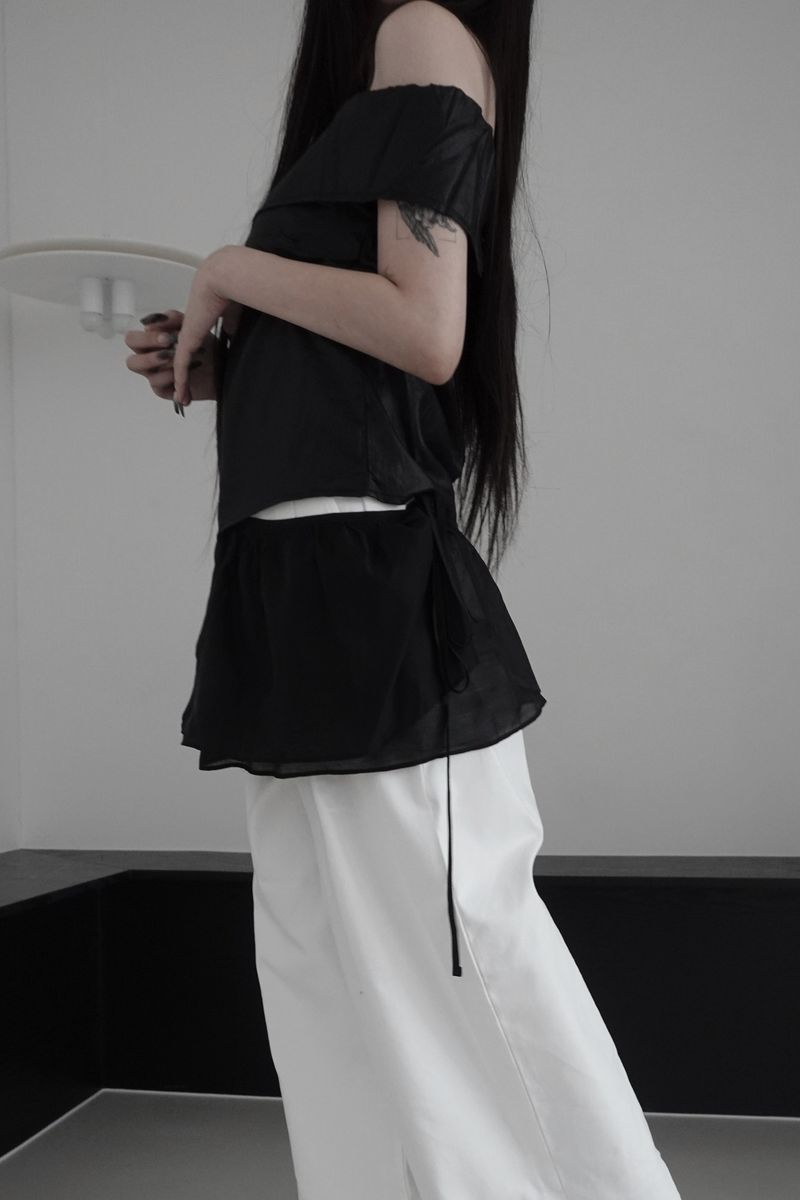 glow off shoulder top (2color)