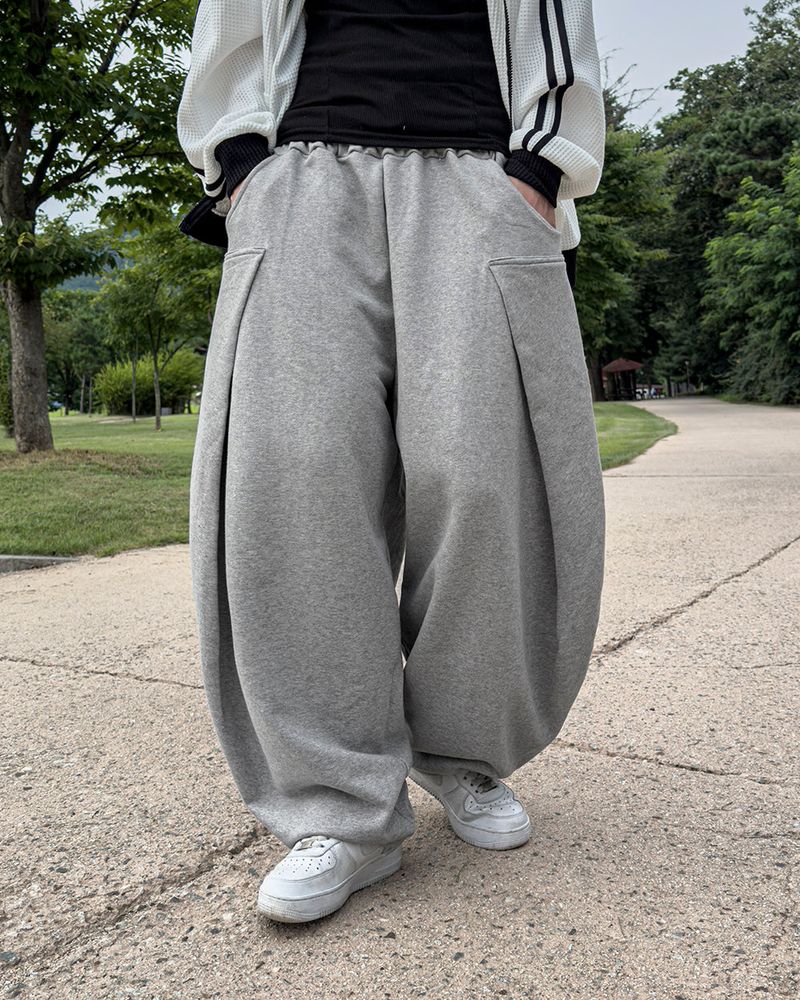 JIIGEUM(ジグム)の「Tenby fold balloon sweat pants(Pants)」