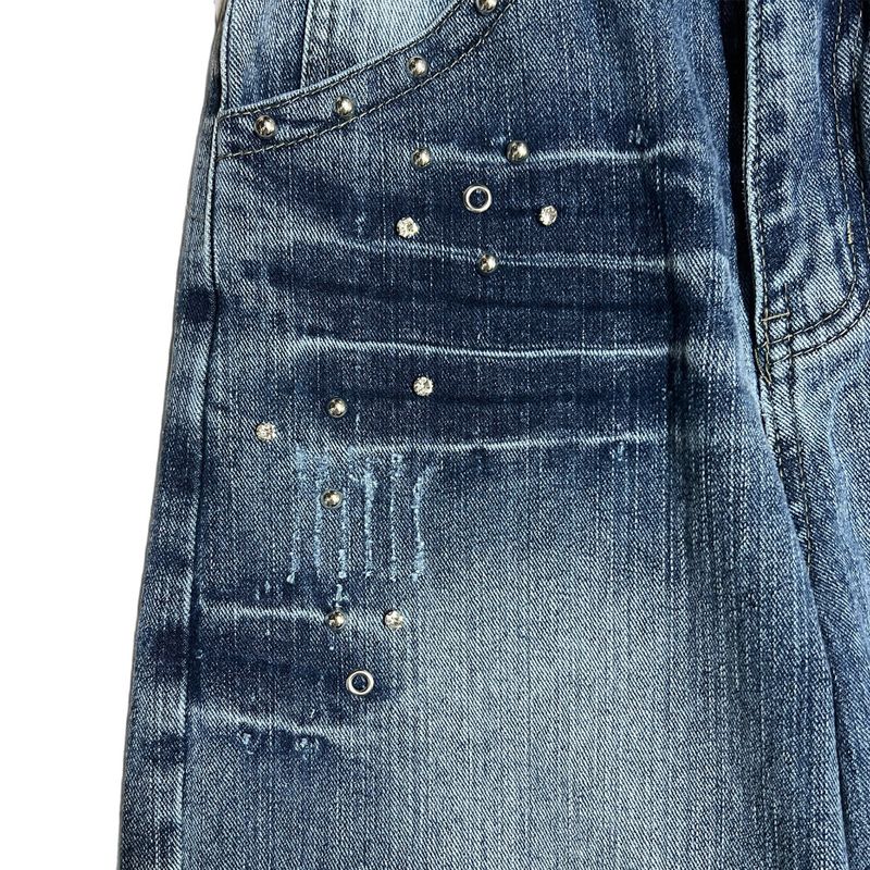 Rivet eyelet punching washed wide denim pants (Denim)